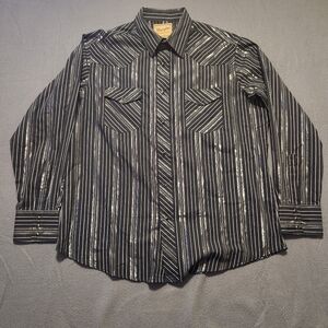 Wrangler Size XL Black, Silver